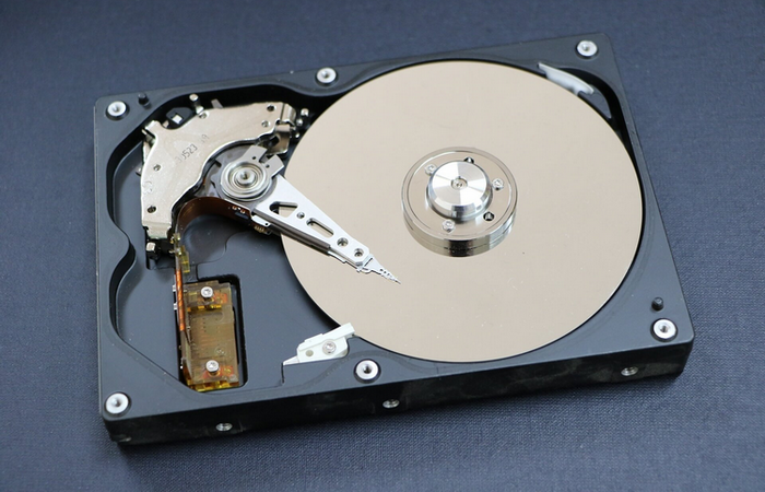 The difference between enterprise HDD and normal HDD？